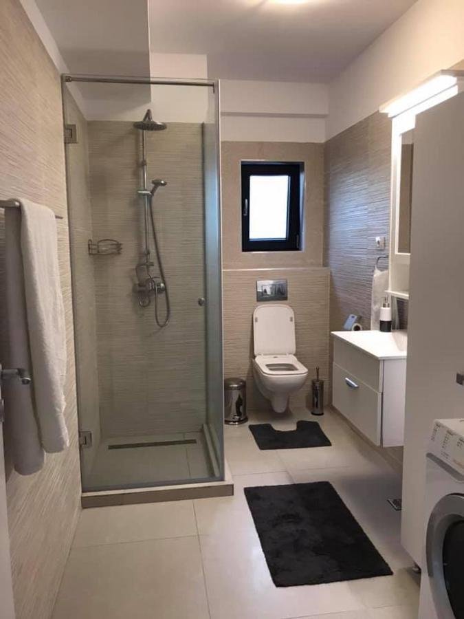 Portami Al Mare - Apartament, Terasa & Curte Năvodari Exteriör bild